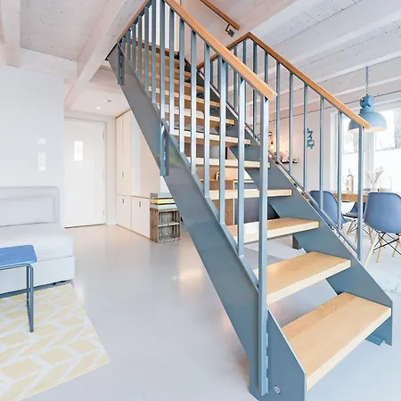 Strandhus Feriehus *
